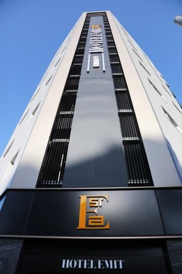 Emit Ueno 3* Tokio